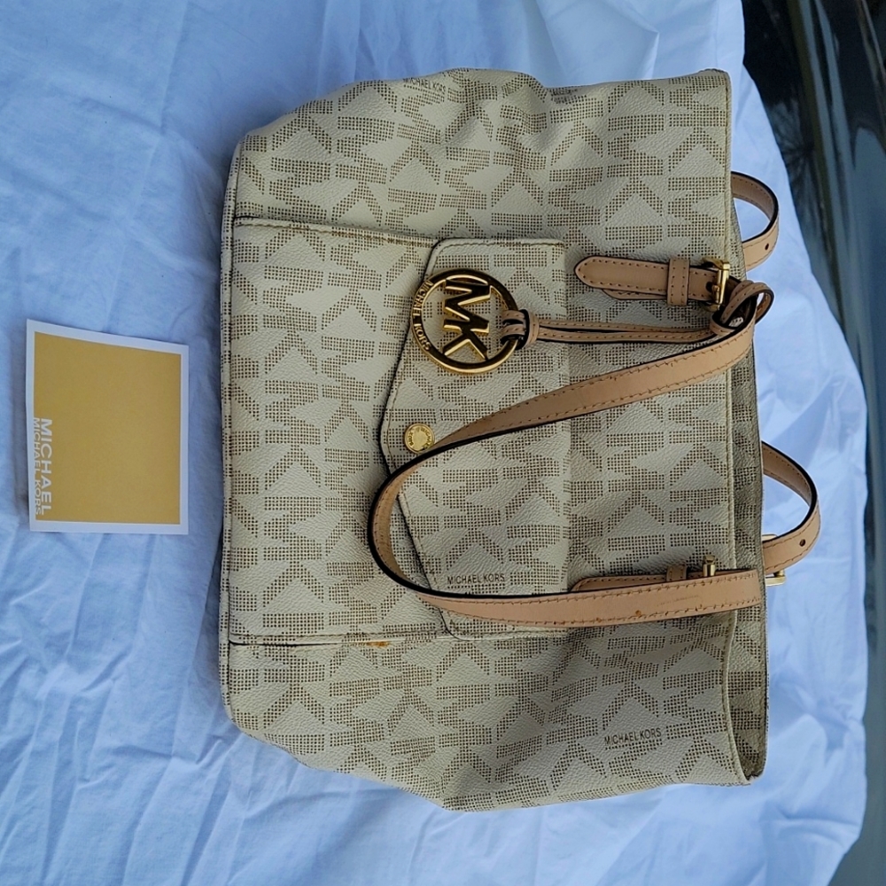 Purse